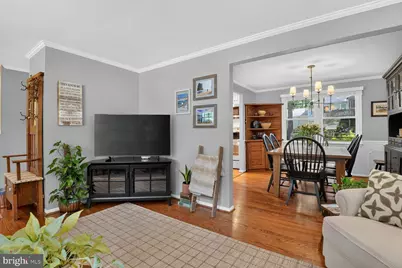 12714 Longleaf Lane, Herndon, VA 20170 - Photo 7