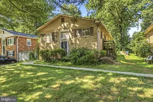 1646 La Salle Ave, McLean, VA 22102 - Photo 3