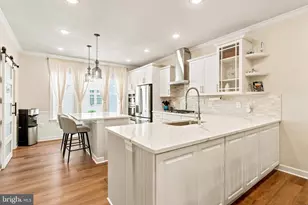7353 Mountaineer Dr, Alexandria, VA 22306 - Photo 9