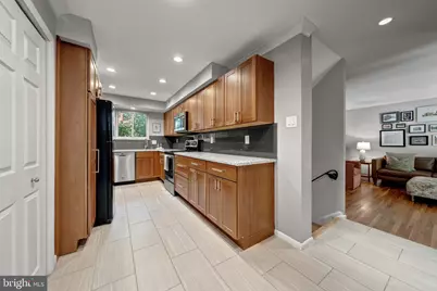 11073 Saffold Way, Reston, VA 20190 - Photo 15