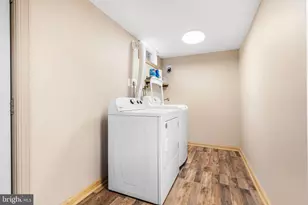 6801 Radcliffe Dr, Alexandria, VA 22307 - Photo 29