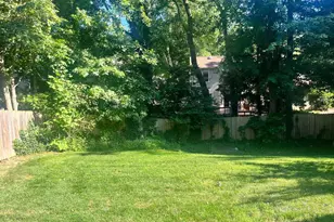 8815 Newport Ct, Springfield, VA 22153 - Photo 31