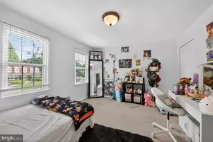 8815 Newport Ct, Springfield, VA 22153 - Photo 21