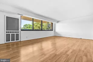 5501 Seminary Rd, Falls Church, VA 22041 - Photo 9
