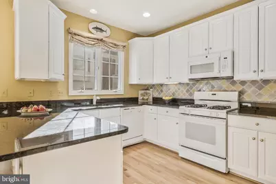 8847 Ashgrove House Lane, Vienna, VA 22182 - Photo 13