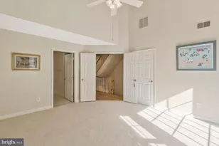 8847 Ashgrove House Ln, Vienna, VA 22182 - Photo 19