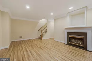 8847 Ashgrove House Ln, Vienna, VA 22182 - Photo 39
