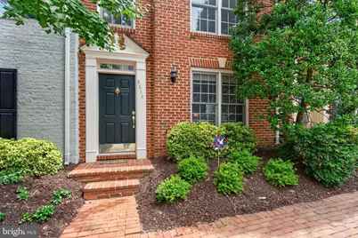 8814 Hunting Lodge Court, Vienna, VA 22182 - Photo 3