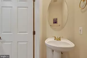 8814 Hunting Lodge Ct, Vienna, VA 22182 - Photo 29