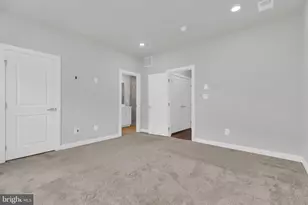 13041 Hattontown Square, Herndon, VA 20171 - Photo 25