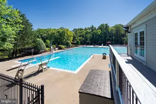 5718 Croatan Ct, Centreville, VA 20120 - Photo 55