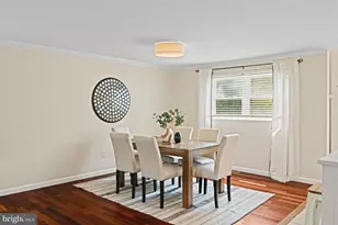 12840 Point Pleasant Dr, Fairfax, VA 22033 - Photo 13