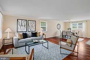 12840 Point Pleasant Dr, Fairfax, VA 22033 - Photo 9