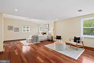 12840 Point Pleasant Dr, Fairfax, VA 22033 - Photo 21