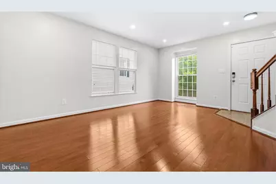 6109 Beddingfield Court, Centreville, VA 20121 - Photo 7