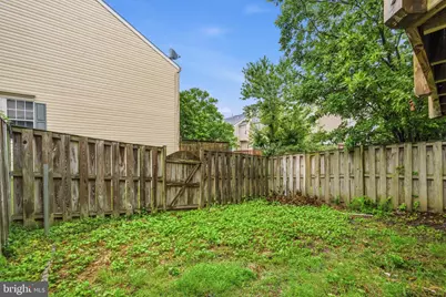 6109 Beddingfield Court, Centreville, VA 20121 - Photo 29