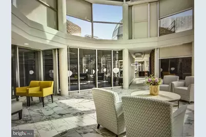 8360 Greensboro Drive #926, McLean, VA 22102 - Photo 3