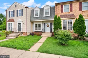 14562 Truro Parish Ct, Centreville, VA 20120 - Photo 3