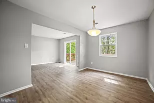 9328 Humphries Dr, Burke, VA 22015 - Photo 5