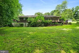 12104 Vale Rd, Oakton, VA 22124 - Photo 9
