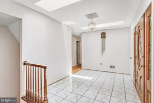 12104 Vale Rd, Oakton, VA 22124 - Photo 11