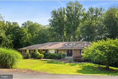 12104 Vale Road, Oakton, VA 22124 - Photo 1