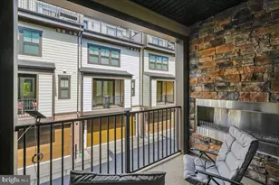 110 Market Square NW, Vienna, VA 22180 - Photo 11