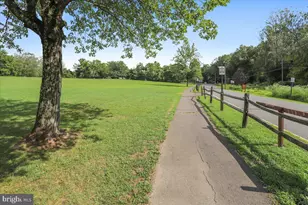 110 Market Square NW, Vienna, VA 22180 - Photo 49