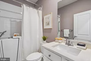 110 Market Square NW, Vienna, VA 22180 - Photo 5