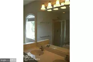 5019 Greenhouse Terrace, Centreville, VA 20120 - Photo 11