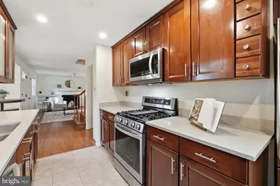 7002 Lee Park Court, Falls Church, VA 22042 - Photo 11