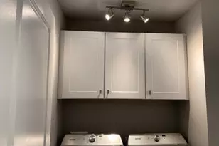 10203 Scarborough Commons Ct, Burke, VA 22015 - Photo 17