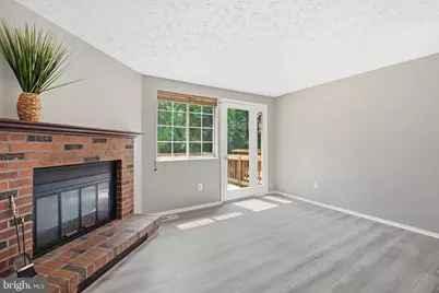 8759 Kanawha Court, Lorton, VA 22079 - Photo 11