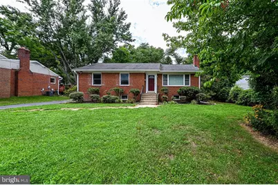 1934 McFall Street, McLean, VA 22101 - Photo 1