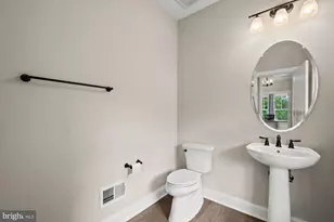 9932 Clearfield Ave, Vienna, VA 22181 - Photo 39