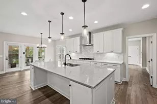 9932 Clearfield Ave, Vienna, VA 22181 - Photo 27
