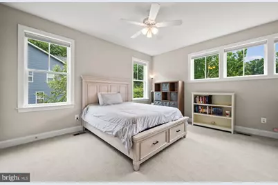 9932 Clearfield Avenue, Vienna, VA 22181 - Photo 53