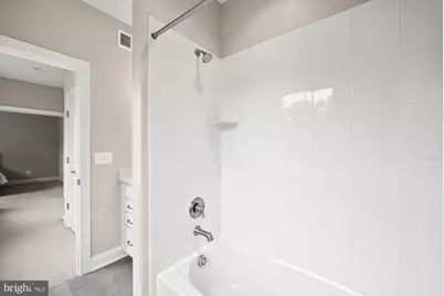 9932 Clearfield Avenue, Vienna, VA 22181 - Photo 59
