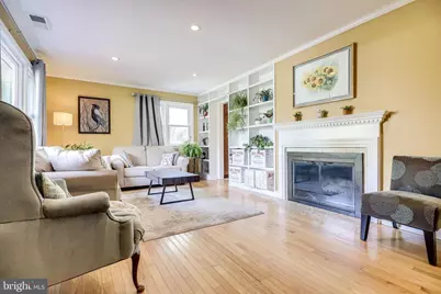 8113 Carlyle Place, Alexandria, VA 22308 - Photo 5
