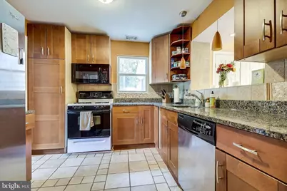 8113 Carlyle Place, Alexandria, VA 22308 - Photo 15