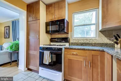 8113 Carlyle Place, Alexandria, VA 22308 - Photo 17