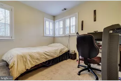 8113 Carlyle Place, Alexandria, VA 22308 - Photo 13