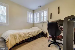 8113 Carlyle Pl, Alexandria, VA 22308 - Photo 13