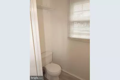 8406 Woodford Court, Vienna, VA 22182 - Photo 19