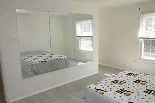 8406 Woodford Ct, Vienna, VA 22182 - Photo 21