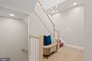 2840 Red Star Ln, Alexandria, VA 22303 - Photo 11