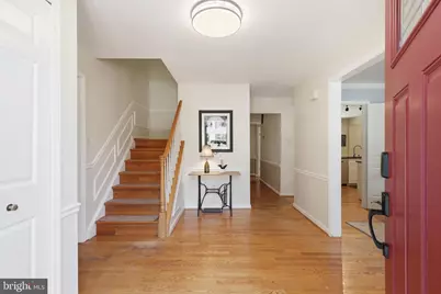 13607 White Barn Lane, Herndon, VA 20171 - Photo 5