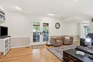 13607 White Barn Ln, Herndon, VA 20171 - Photo 21