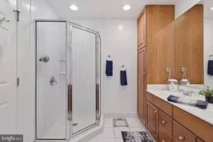 13607 White Barn Ln, Herndon, VA 20171 - Photo 29
