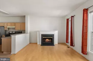 2536 Logan Wood Dr, Herndon, VA 20171 - Photo 5
